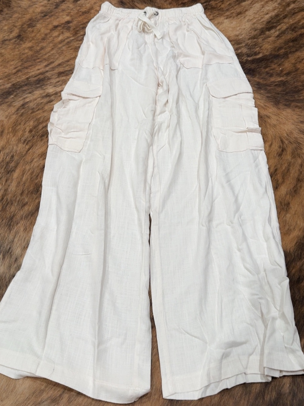 Women's Linen Cargo Pants - White